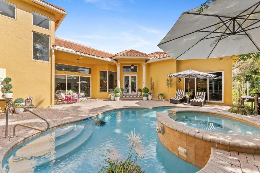 6676 NW 127th Terrace, Parkland, FL 33076 Photo