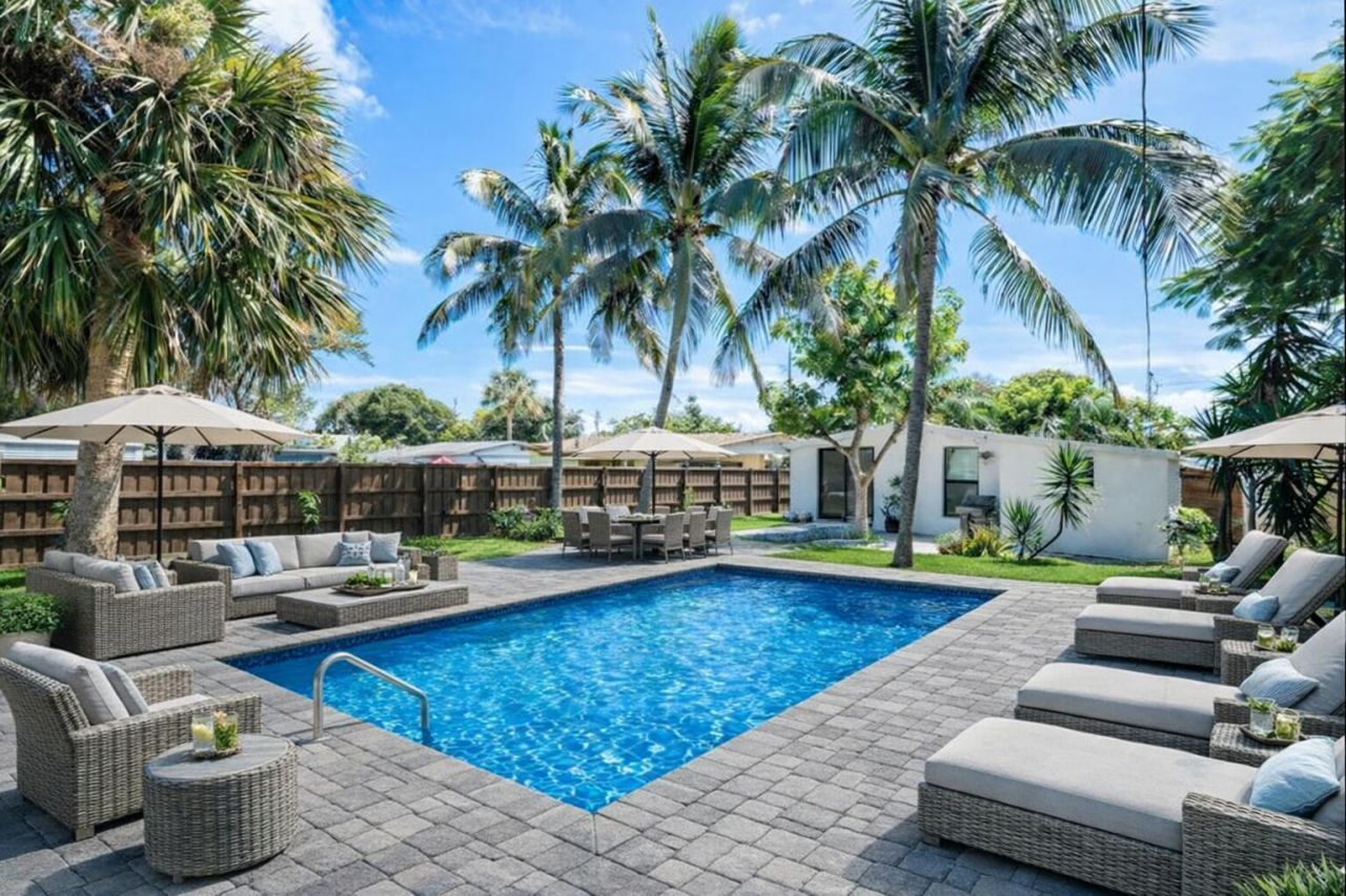 363 Glouchester Street, Boca Raton, FL 33487 Photo