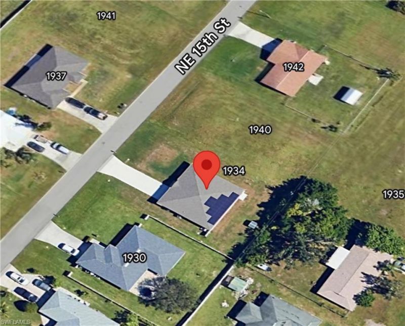 1934 NE 15th St, Cape Coral, FL 33909 Photo