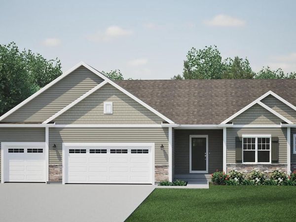 12112 W Greenway LANE, Franklin, WI 53132