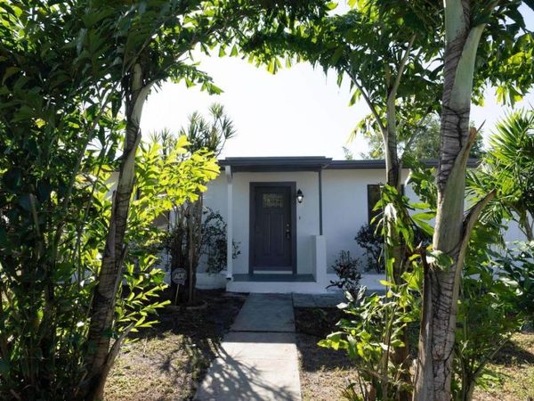 924 NW 11th Court, Fort Lauderdale, FL 33311