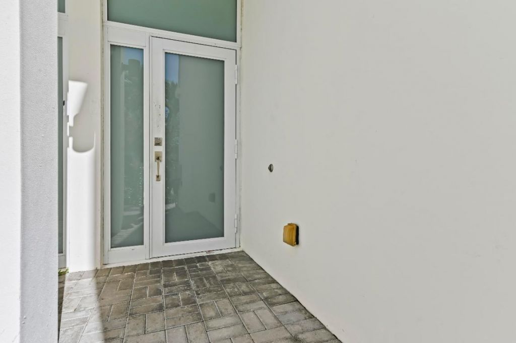 2461 NE 135th Street, North Miami, FL 33181 Photo