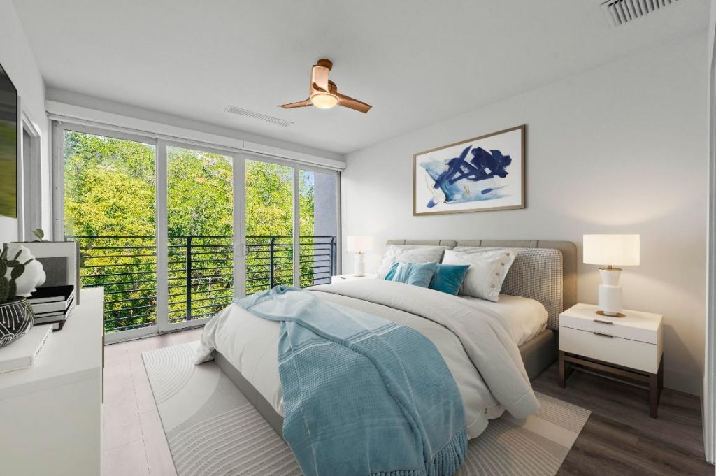 2461 NE 135th Street, North Miami, FL 33181 Photo