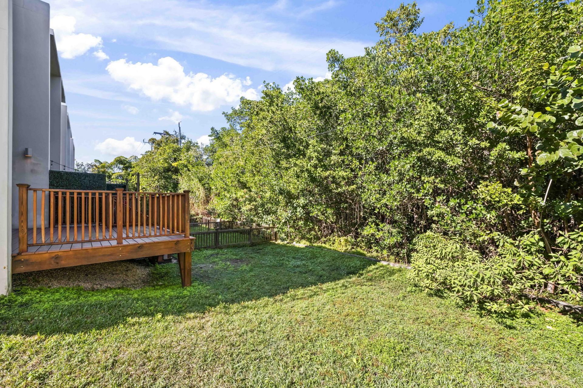 2461 NE 135th Street, North Miami, FL 33181 Photo