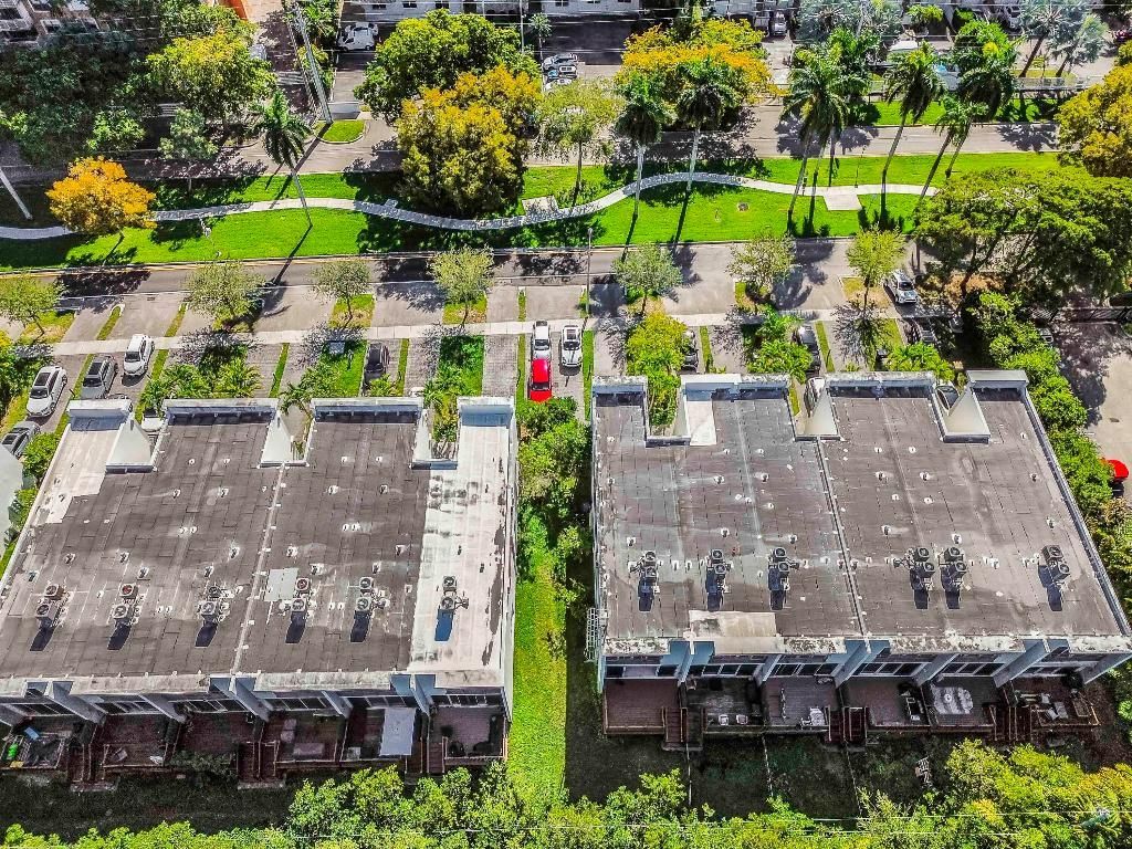 2461 NE 135th Street, North Miami, FL 33181 Photo