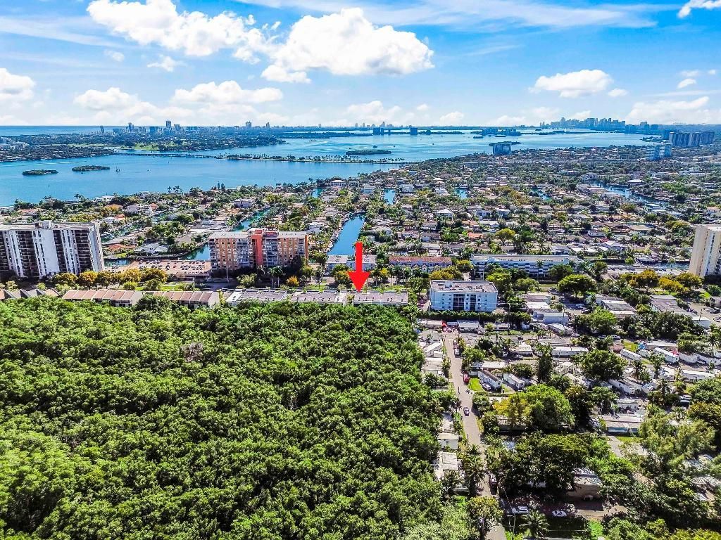 2461 NE 135th Street, North Miami, FL 33181 Photo