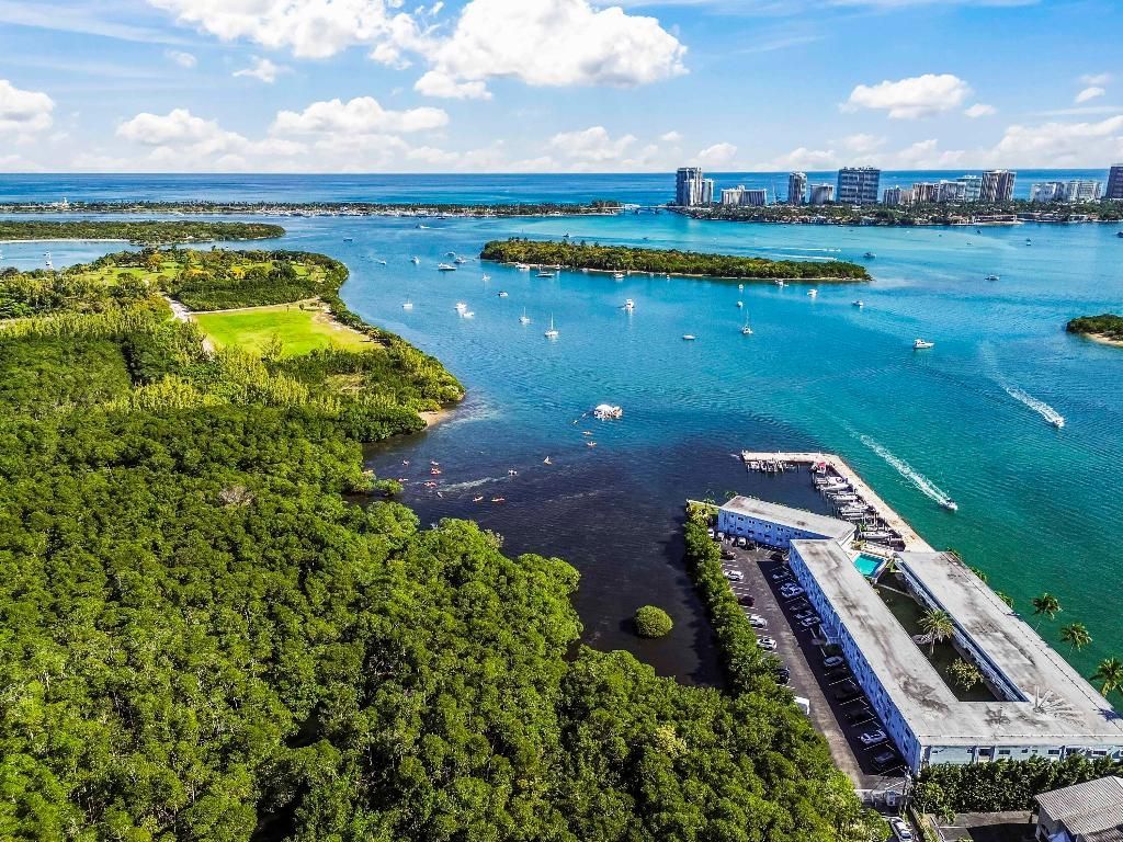 2461 NE 135th Street, North Miami, FL 33181 Photo