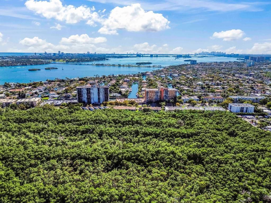 2461 NE 135th Street, North Miami, FL 33181 Photo