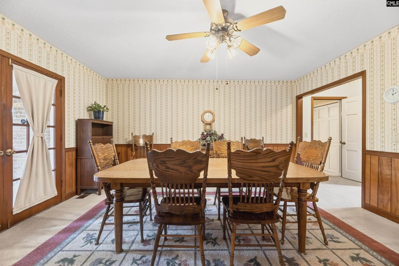 490 Wells Drive  Photo 16