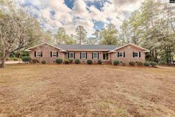 490 Wells Drive photo 4