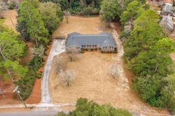 490 Wells Drive  photo 4