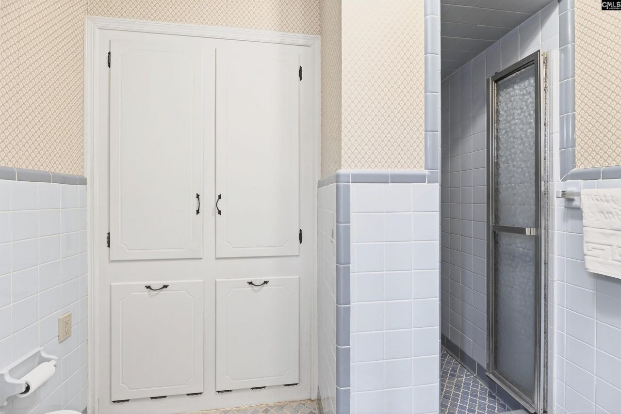 490 Wells Drive  Photo 32