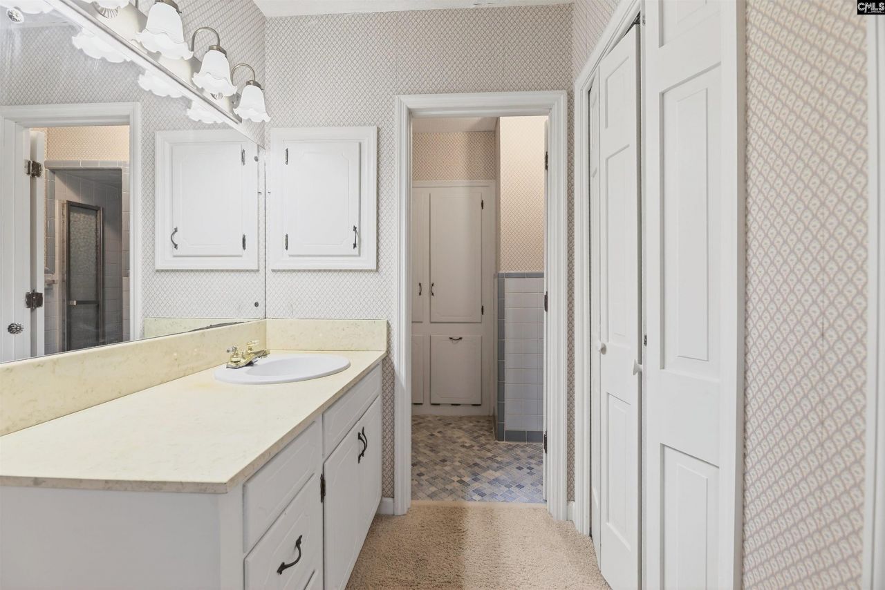 490 Wells Drive  Photo 38