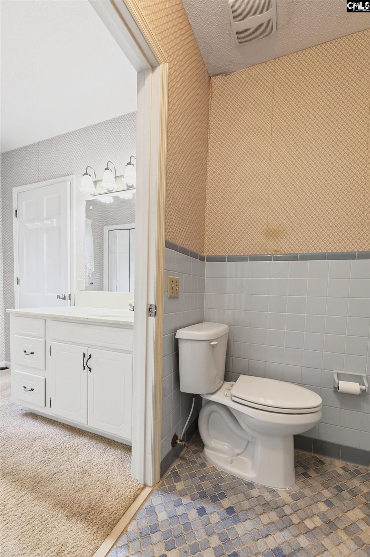 490 Wells Drive Photo 42