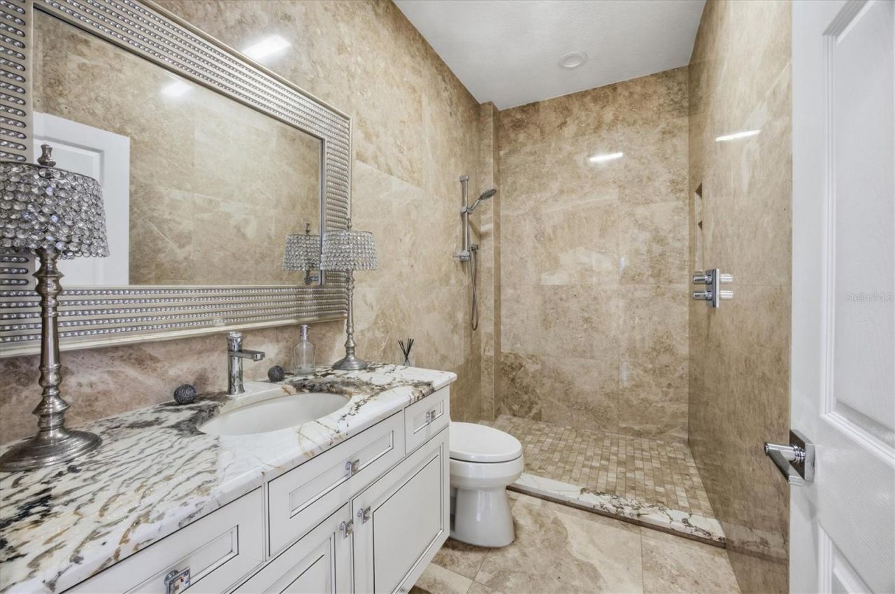 8687 Woodbriar Drive, Sarasota, FL 34238 Photo