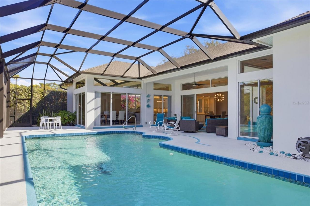 8687 Woodbriar Drive, Sarasota, FL 34238 Photo