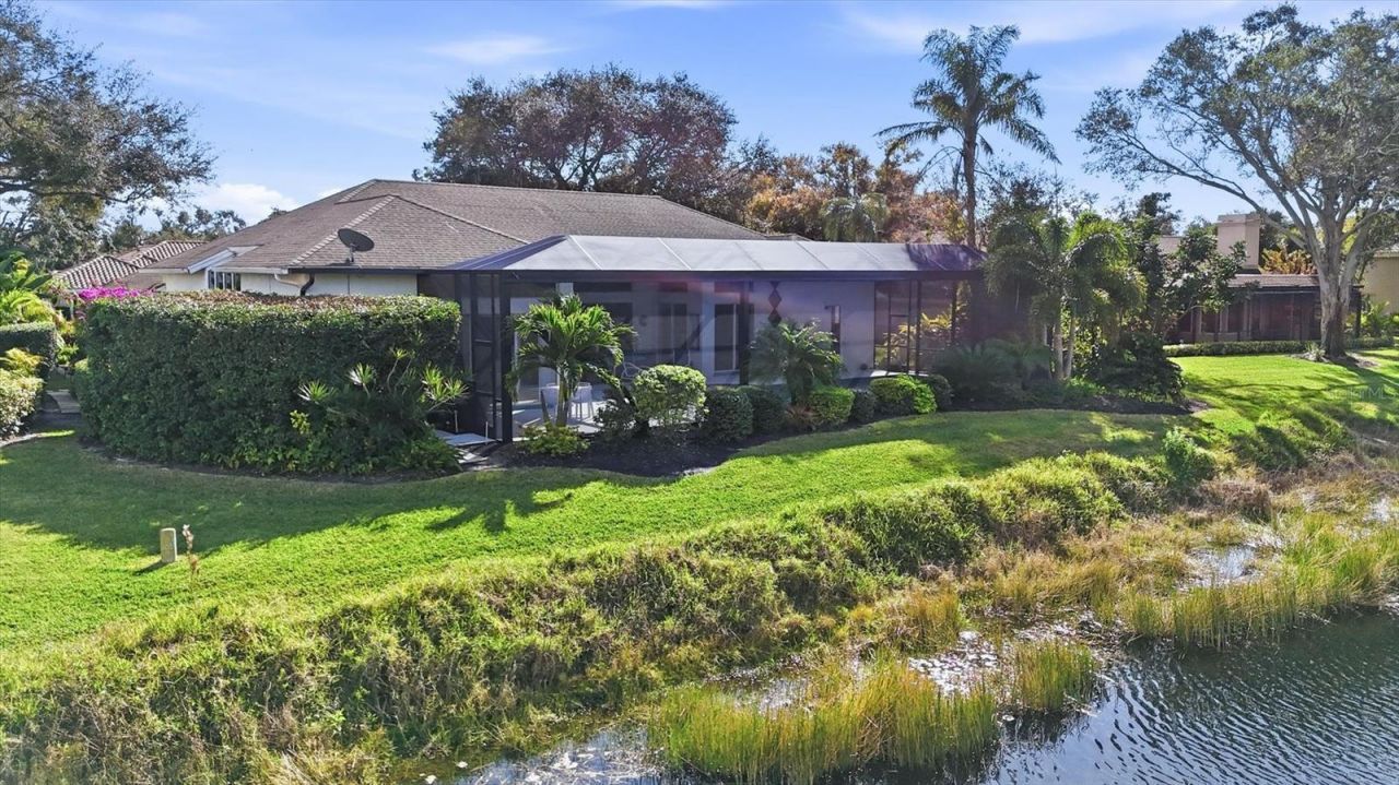 8687 Woodbriar Drive, Sarasota, FL 34238 Photo