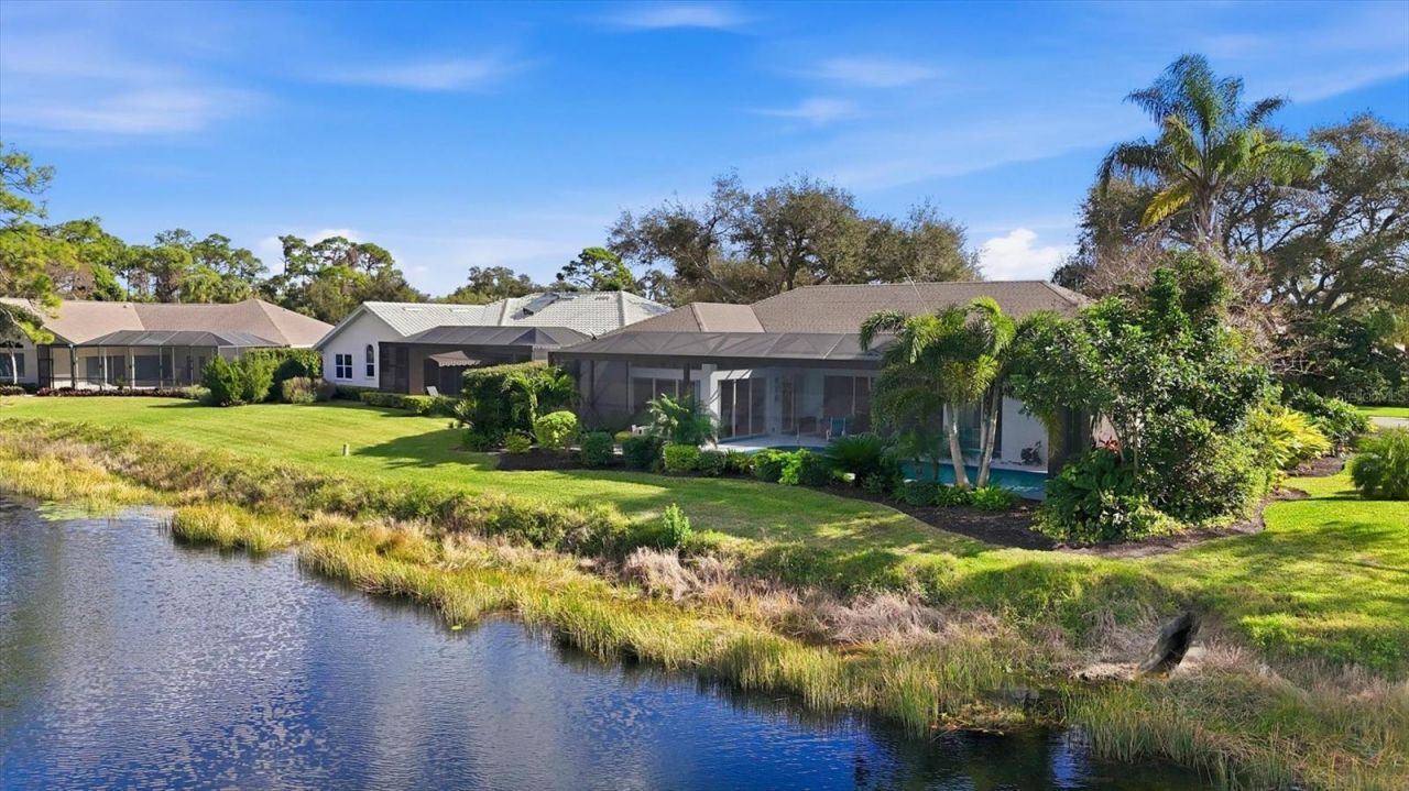 8687 Woodbriar Drive, Sarasota, FL 34238 Photo