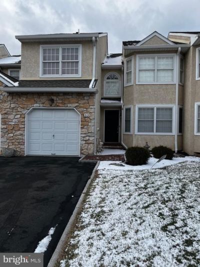 919 Jamie Court, Blue Bell, PA 19422 Main Photo