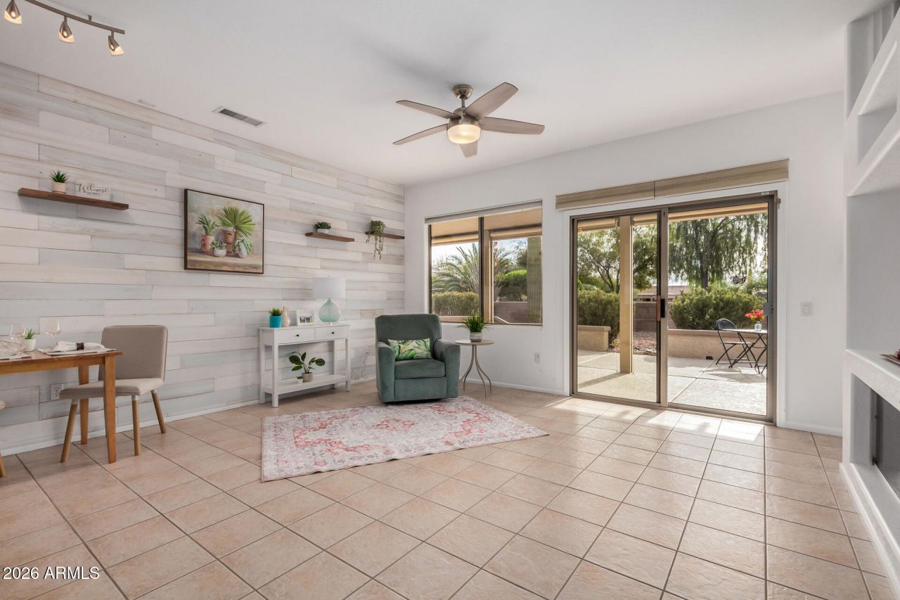 15303 W Kidneywood Lane, Surprise, AZ 85374 Main Photo