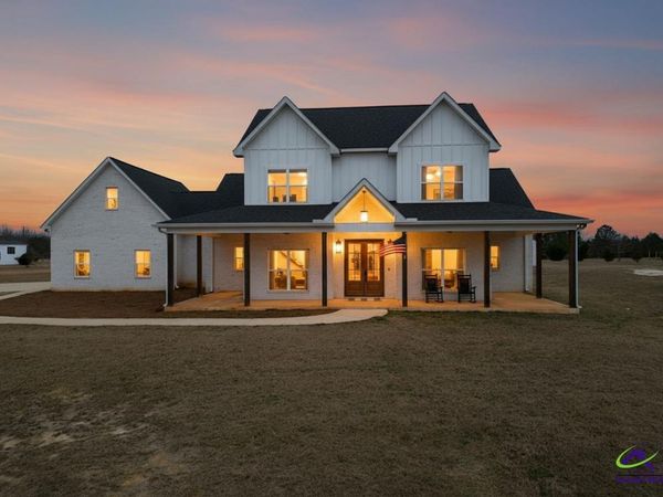 701 Pitts Road, Hawkinsville, GA 31036