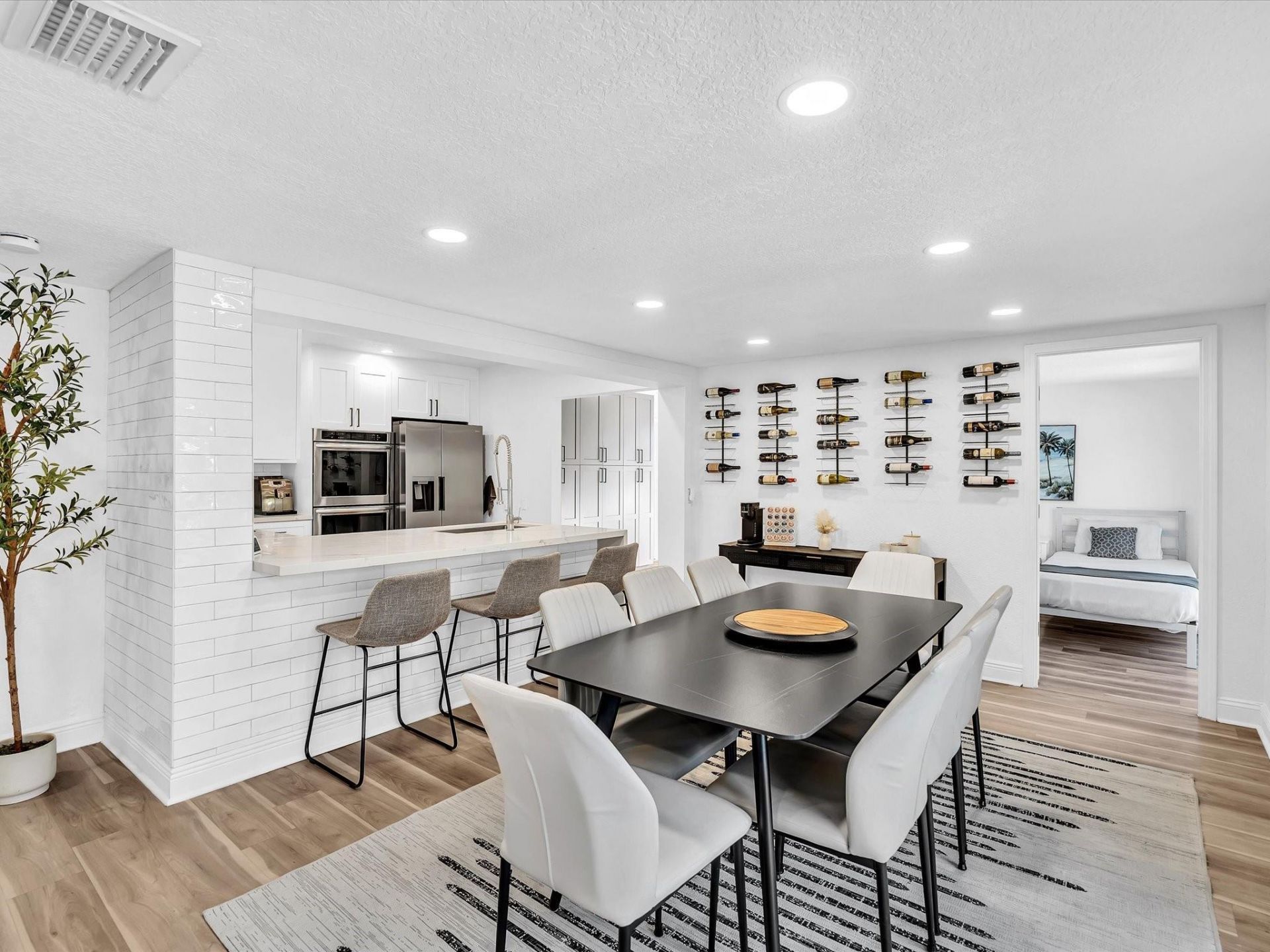 2105 NE 62nd Street, Fort Lauderdale, FL 33308 Photo