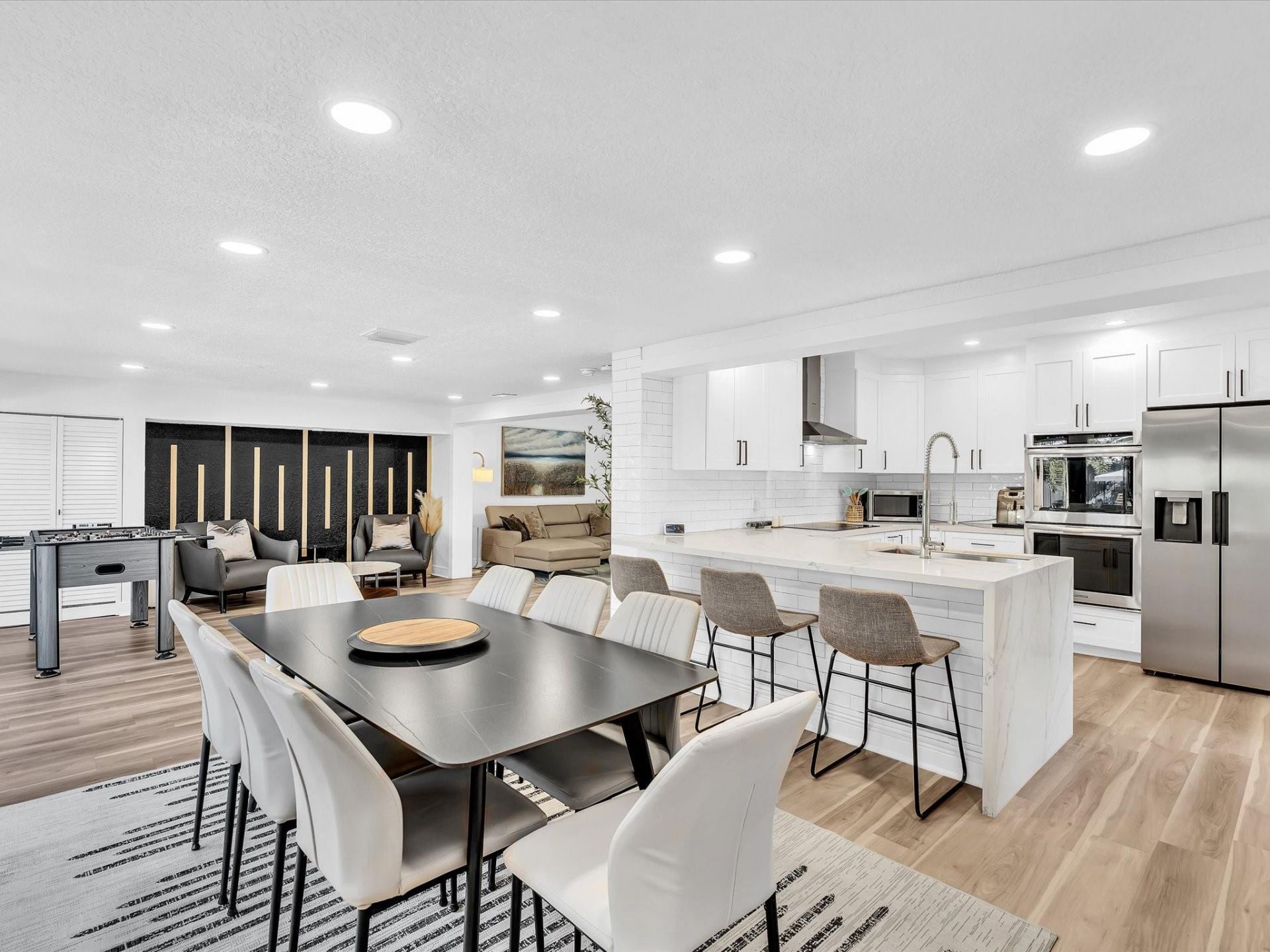 2105 NE 62nd Street, Fort Lauderdale, FL 33308 Photo