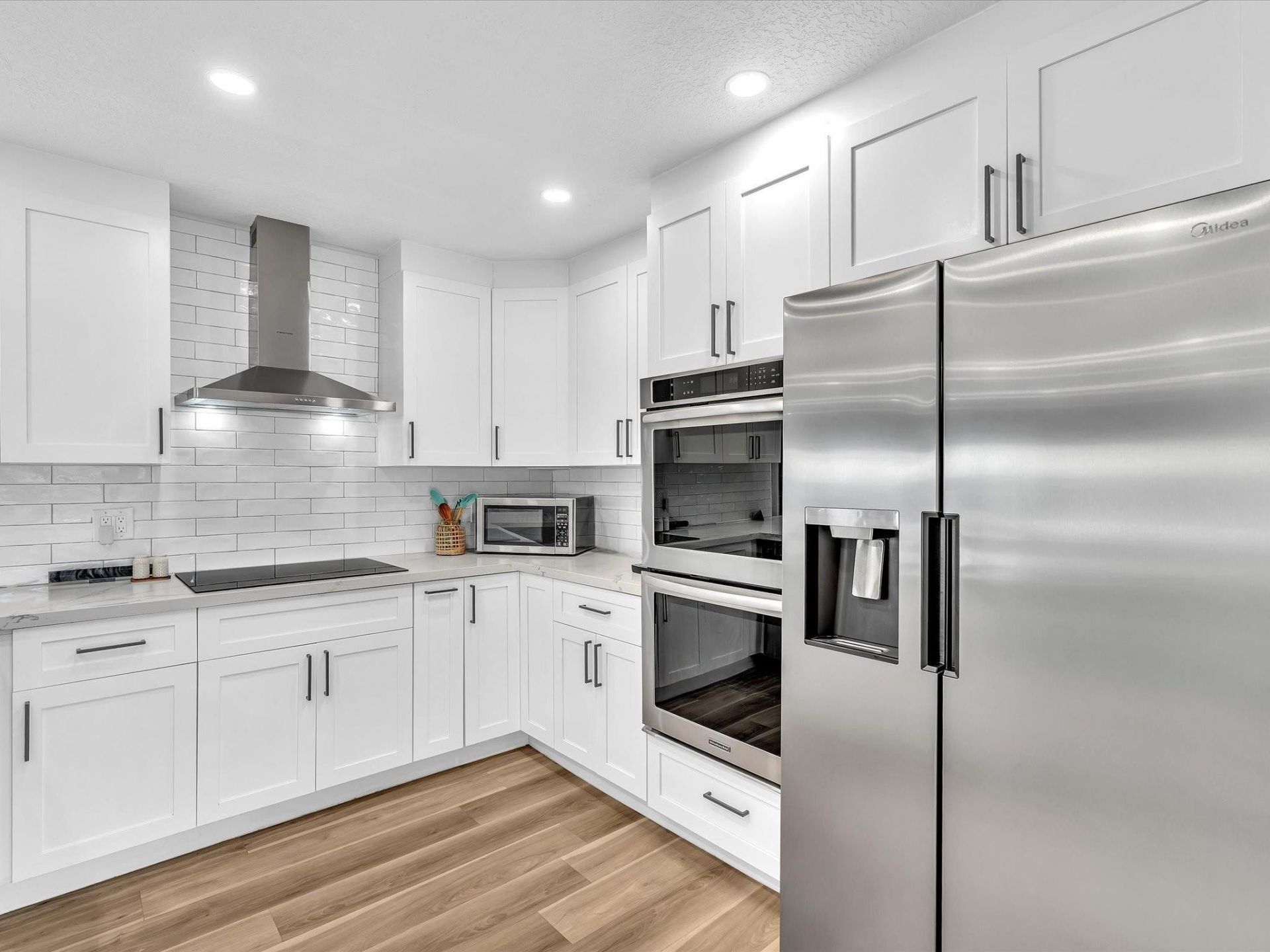 2105 NE 62nd Street, Fort Lauderdale, FL 33308 Photo