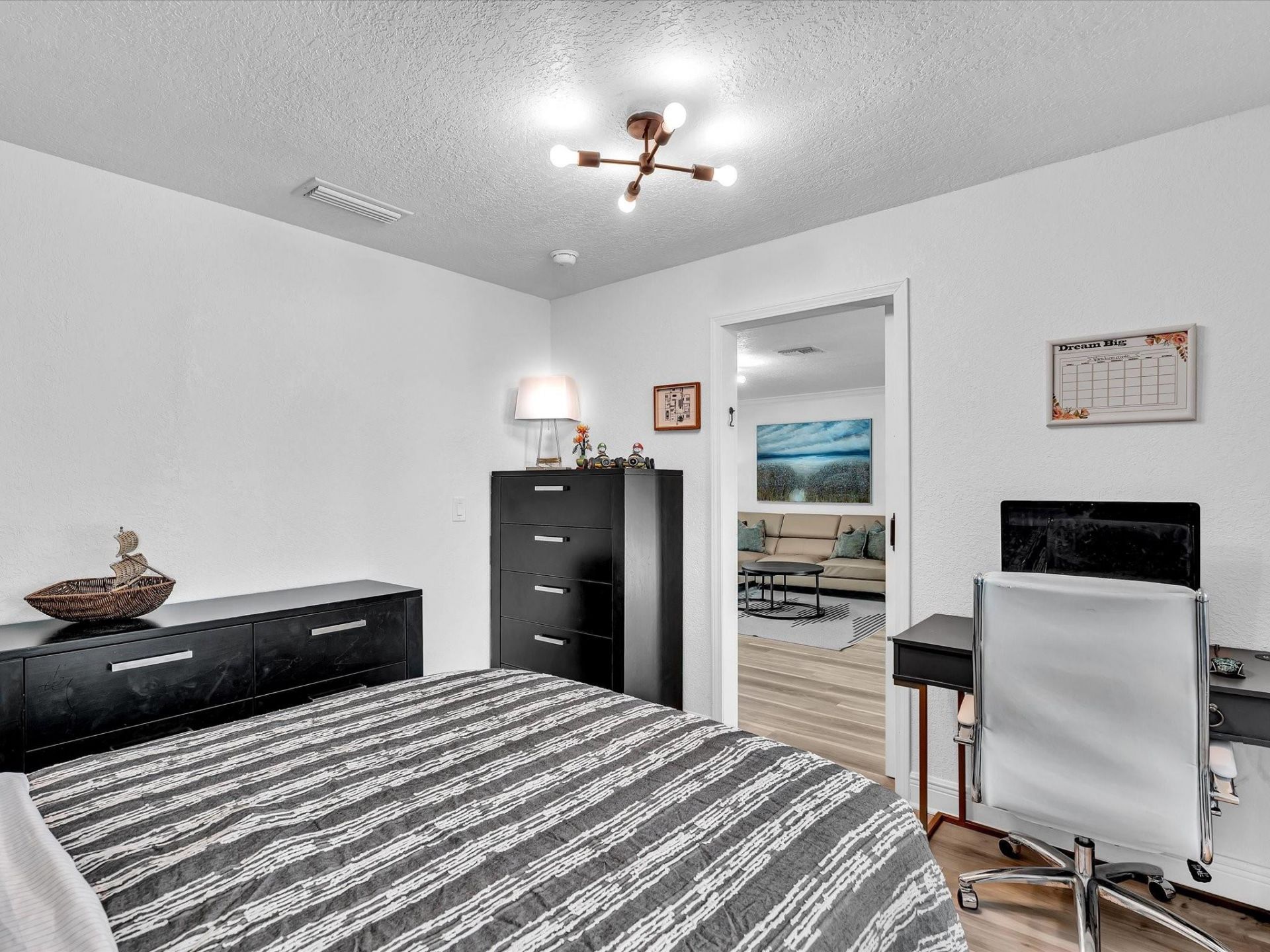 2105 NE 62nd Street, Fort Lauderdale, FL 33308 Photo