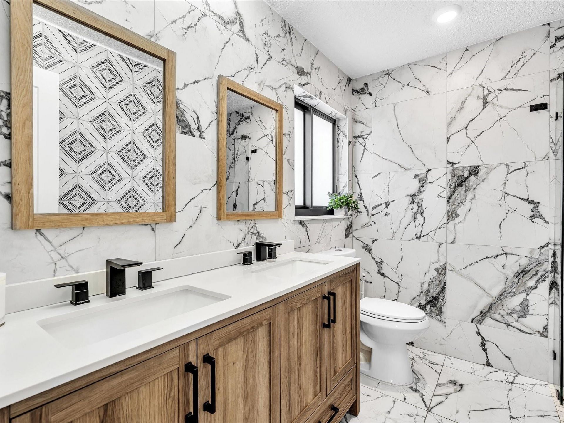 2105 NE 62nd Street, Fort Lauderdale, FL 33308 Photo