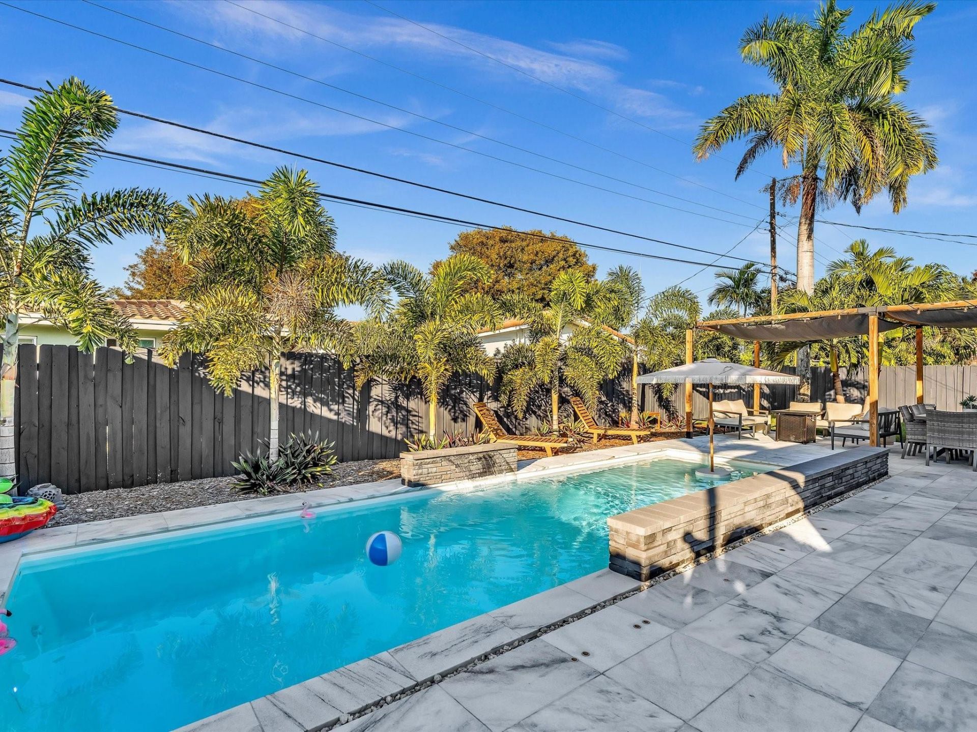 2105 NE 62nd Street, Fort Lauderdale, FL 33308 Photo