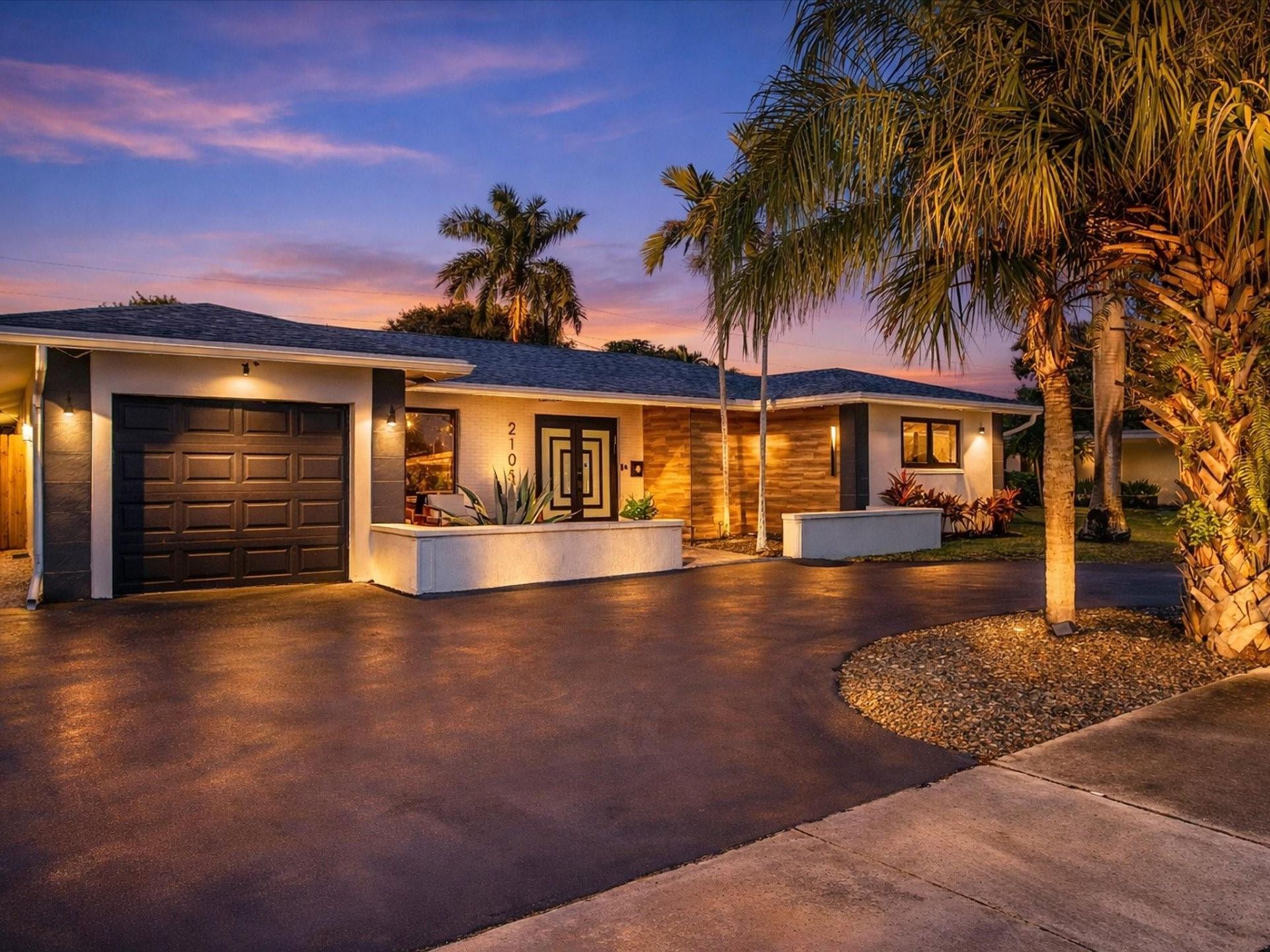 2105 NE 62nd Street, Fort Lauderdale, FL 33308 Photo