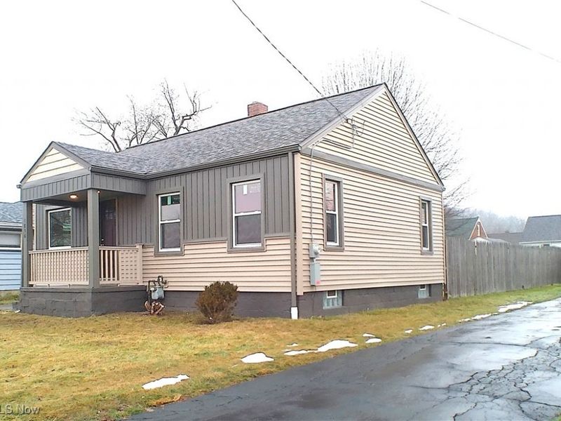 1856 Sheridan Avenue NE, Warren, OH 44483 Photo 2