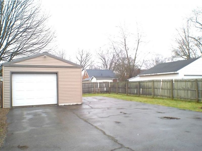 1856 Sheridan Avenue NE, Warren, OH 44483 Photo 4