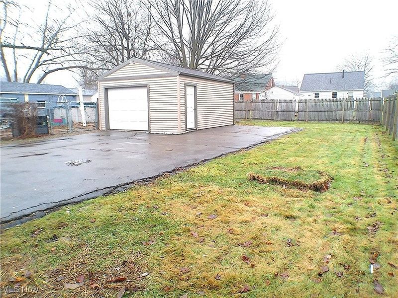 1856 Sheridan Avenue NE, Warren, OH 44483 Photo 5