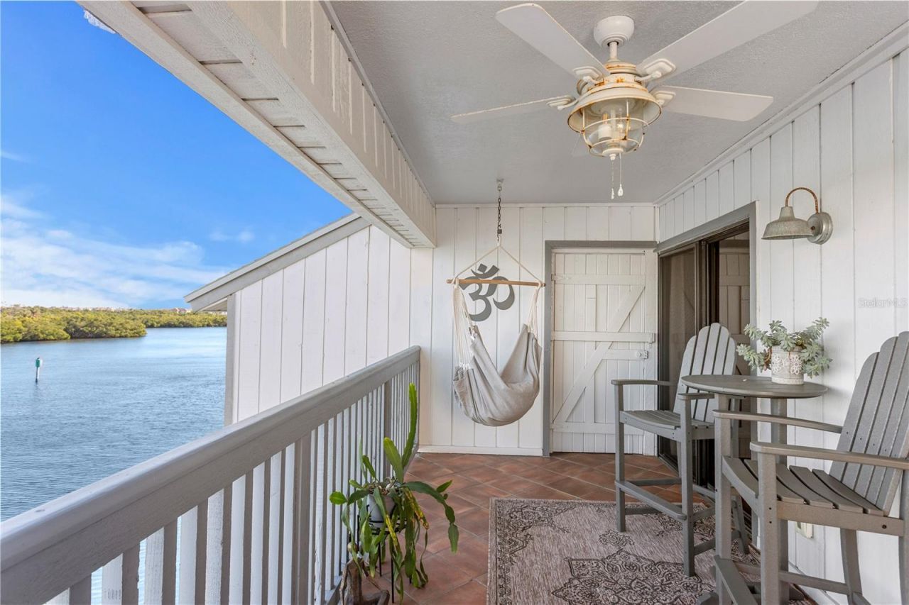 817 B Bahia Del Sol Drive, Unit 40, Ruskin, FL 33570 Photo