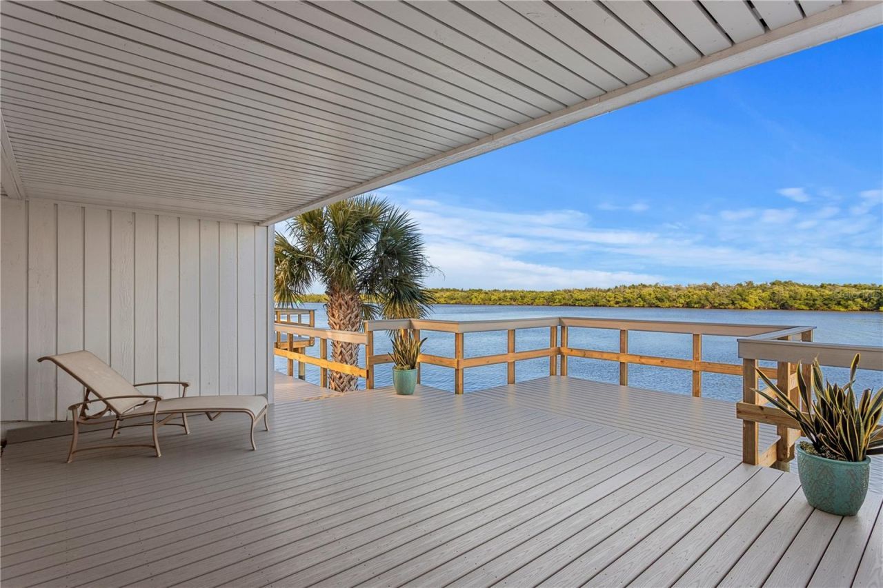 817 B Bahia Del Sol Drive, Unit 40, Ruskin, FL 33570 Photo