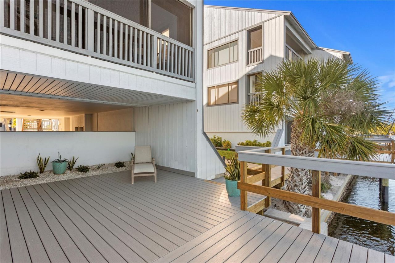 817 B Bahia Del Sol Drive, Unit 40, Ruskin, FL 33570 Photo