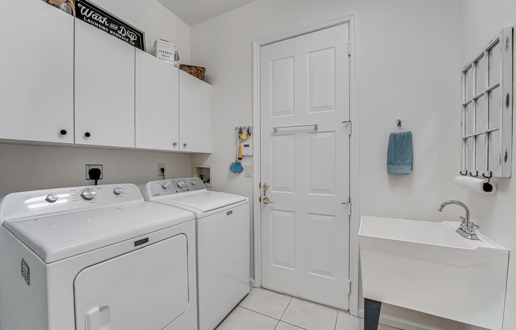 2235 Sapphire Circle, West Palm Beach, FL 33411 Photo