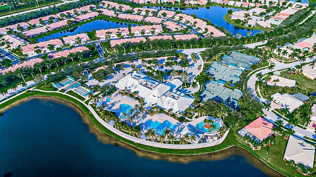 2235 Sapphire Circle, West Palm Beach, FL 33411 Photo