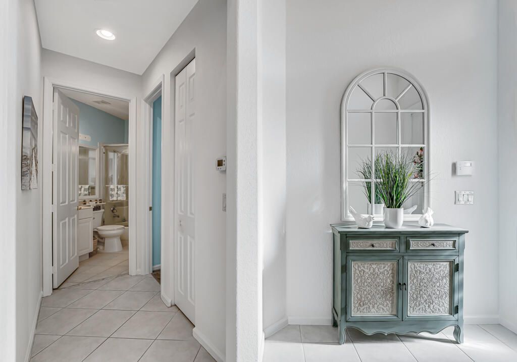 2235 Sapphire Circle, West Palm Beach, FL 33411 Photo