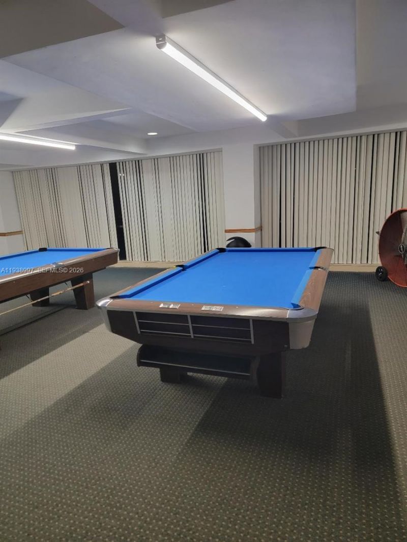 500 Three Islands Blvd, Unit 709, Hallandale Beach, FL 33009 Photo