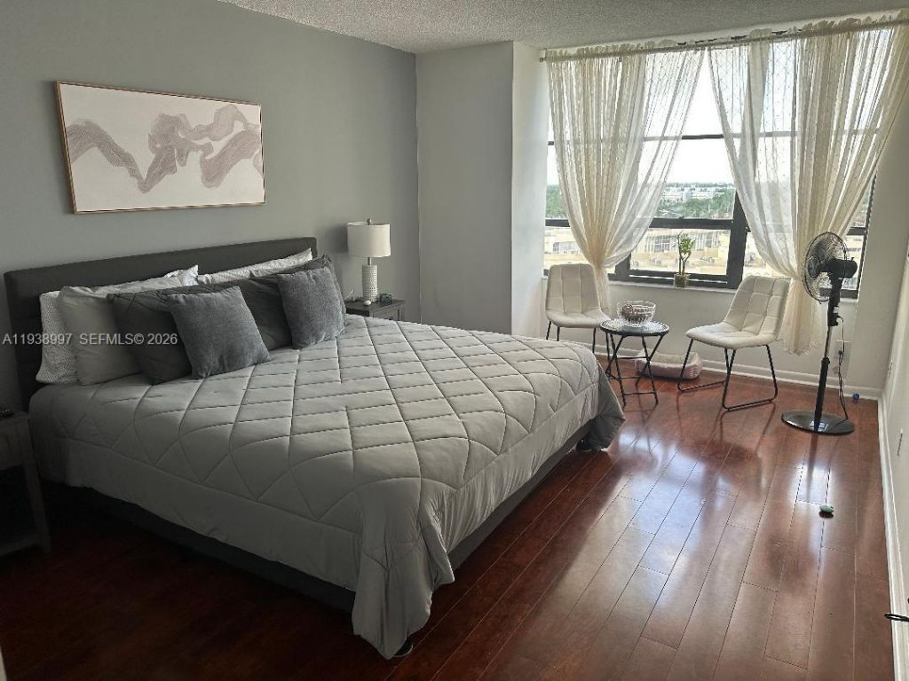 500 Three Islands Blvd, Unit 709, Hallandale Beach, FL 33009 Photo