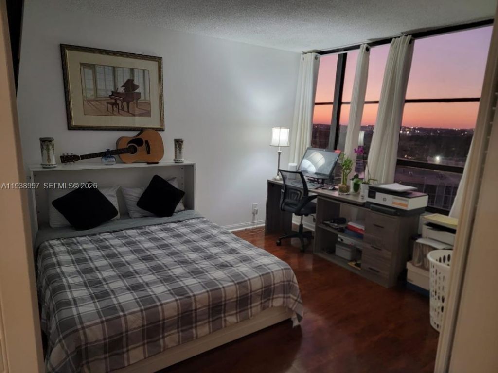 500 Three Islands Blvd, Unit 709, Hallandale Beach, FL 33009 Photo