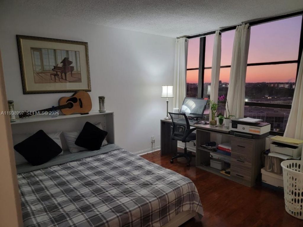 500 Three Islands Blvd, Unit 709, Hallandale Beach, FL 33009 Photo