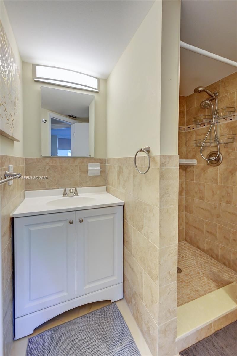 5321 NE 24th Ter , Unit 107A, Fort Lauderdale, FL 33308 Photo