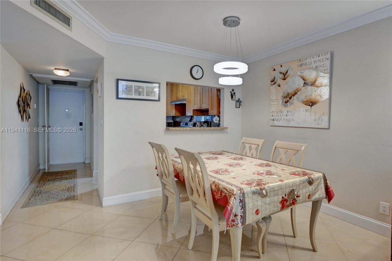 5321 NE 24th Ter , Unit 107A, Fort Lauderdale, FL 33308 Photo