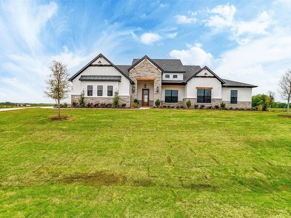 104 Aiden Drive, Waxahachie, TX 75165