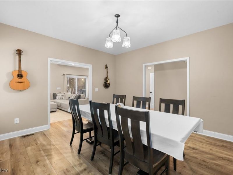 39600 Aurora Road, Solon, OH 44139 Photo 9