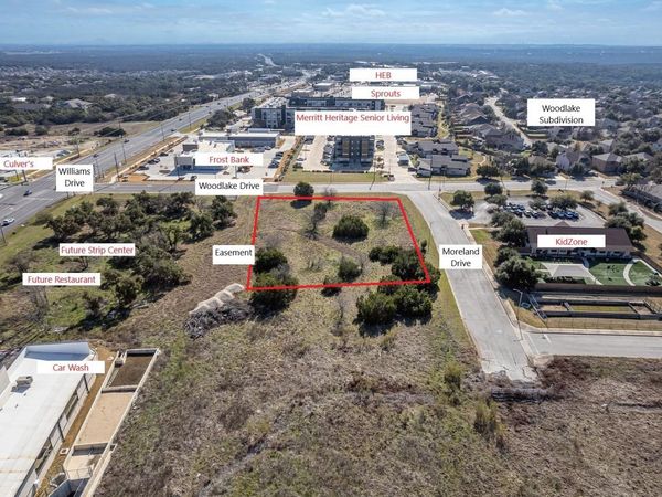 130 Woodlake DR, Georgetown, TX 78633